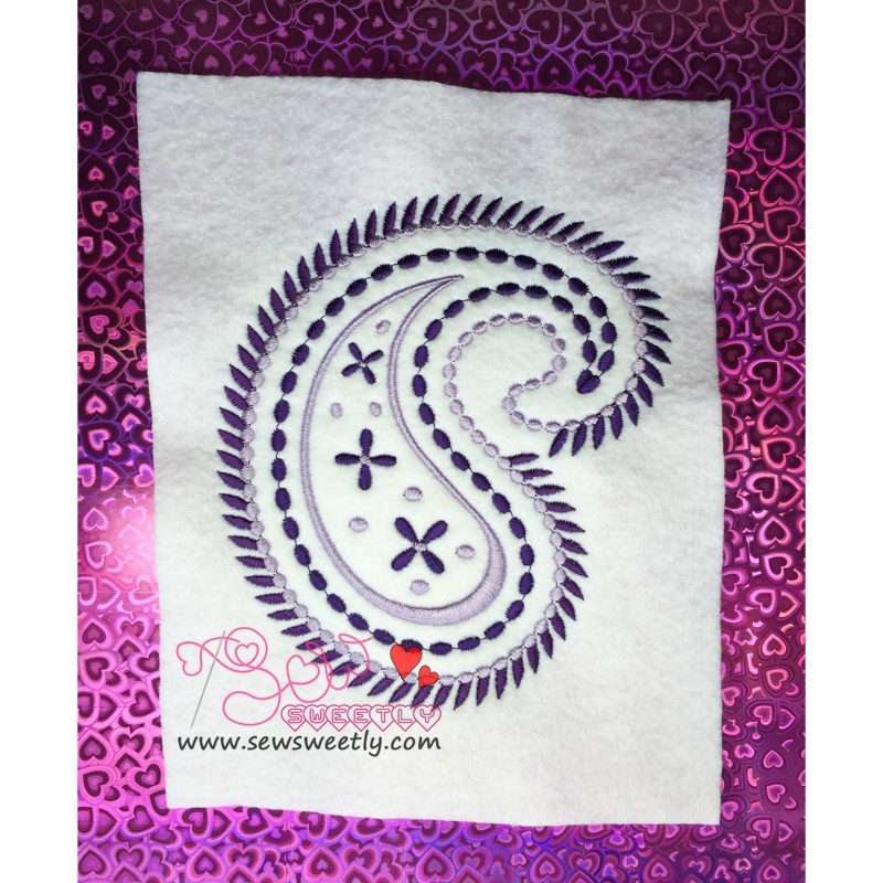 Decorative Paisley Embroidery Design Pattern