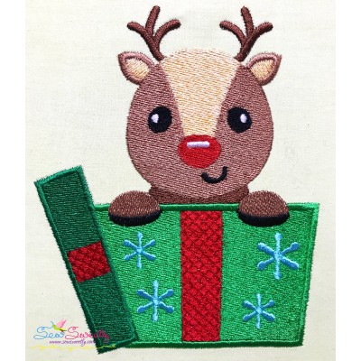 Reindeer Gift Peeker Embroidery Design Pattern-1